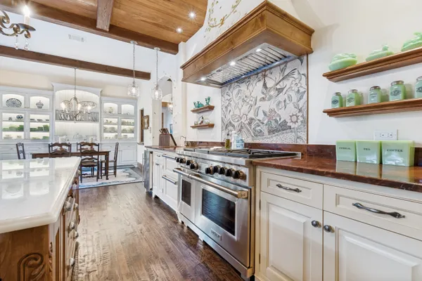 $3,350,000 | 4327 Irving Avenue, Dallas, TX 75219