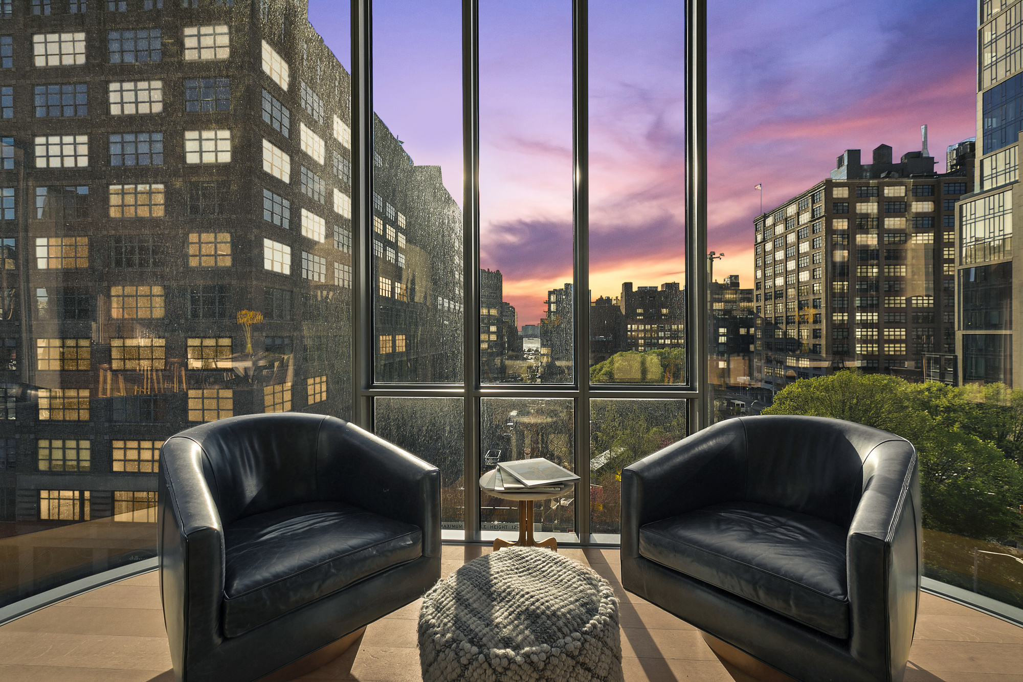 565 Broome Street, Unit S8C Manhattan, NY 10013 - Photo 3 of 24 a balcony with outdoor seating