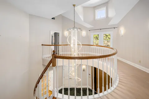 $1,799,999 | 35 River Run, East Greenwich, RI 02818
