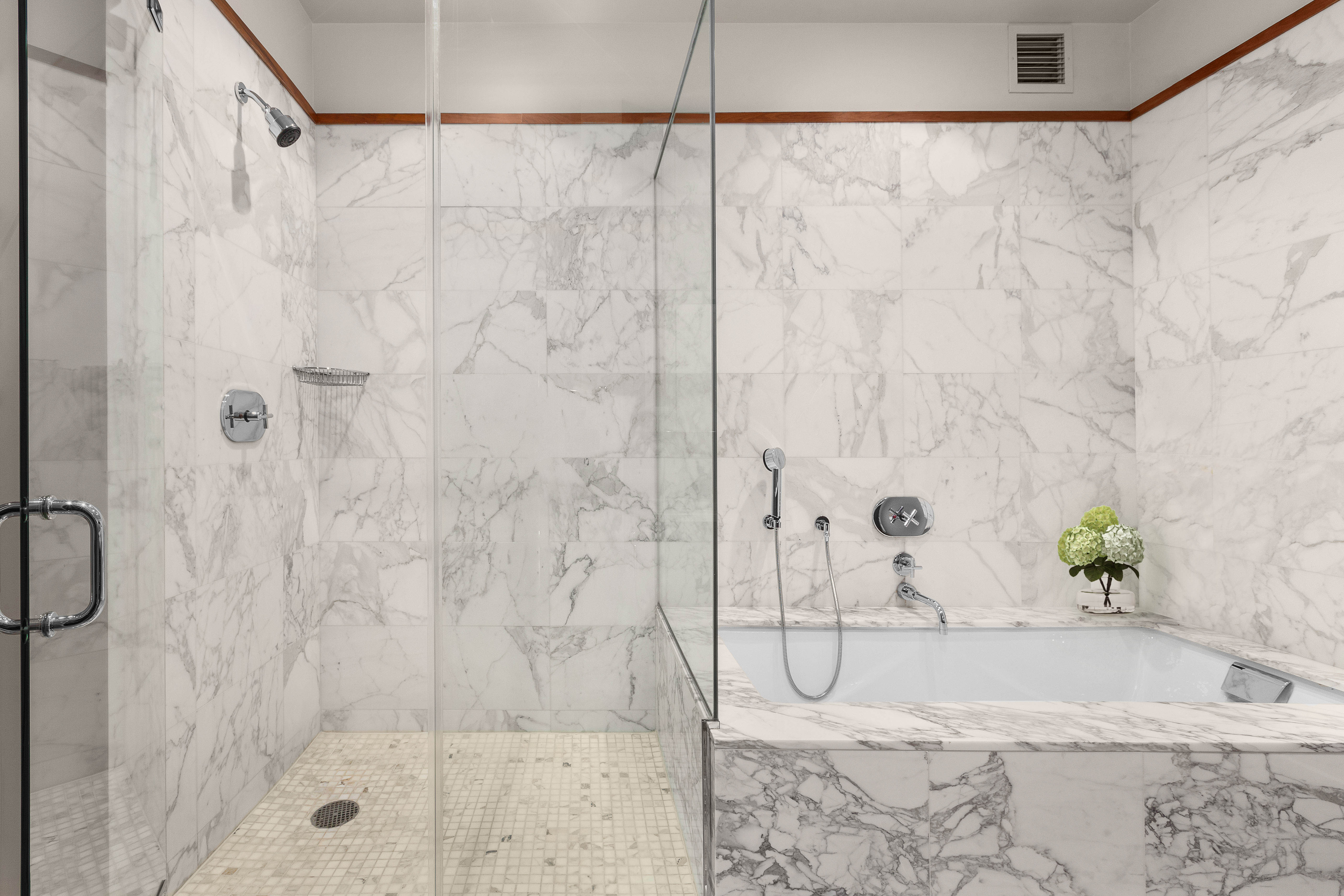 80 Columbus Circle, Unit Undisclosed New York, NY 10019 - Photo 10 of 26