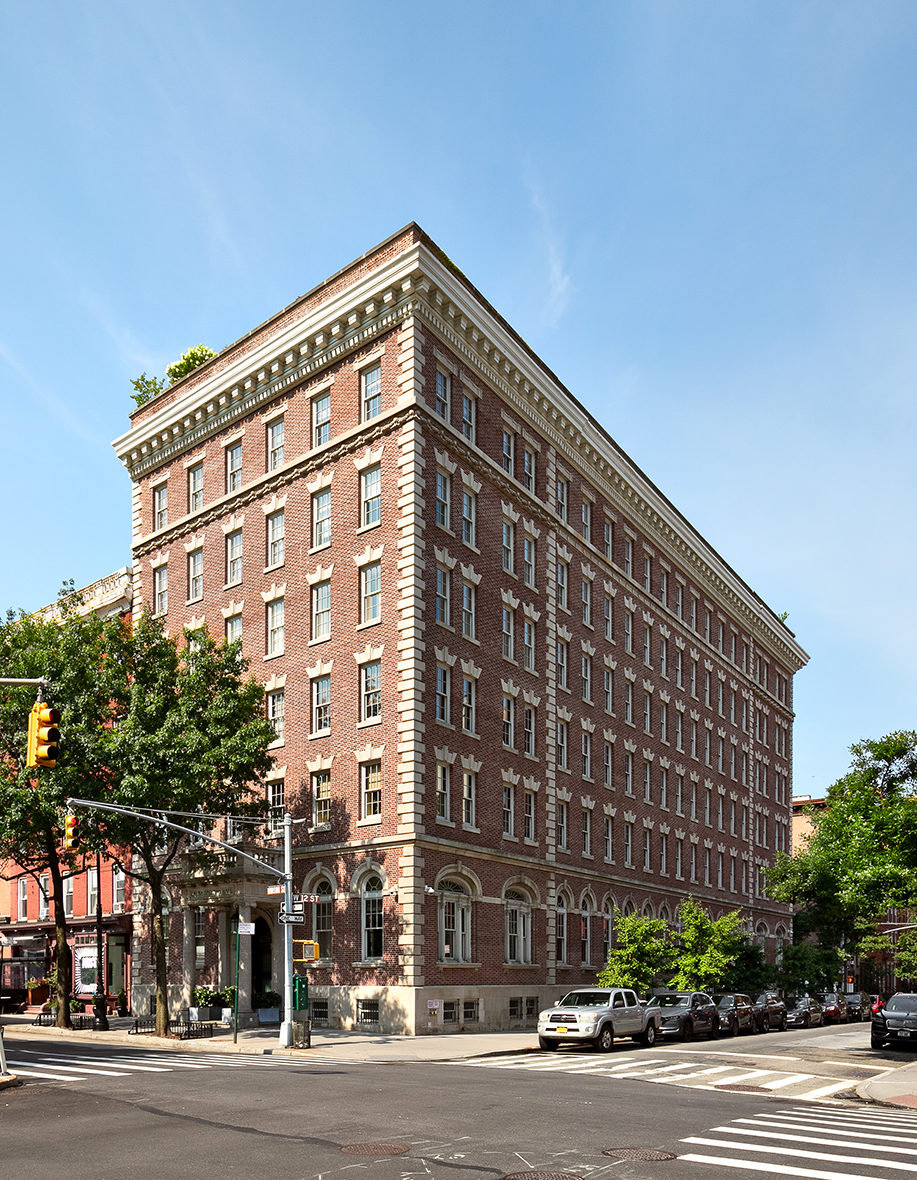 320 West 12th Street, Unit 5W Manhattan, NY 10014 - Photo 24 of 25