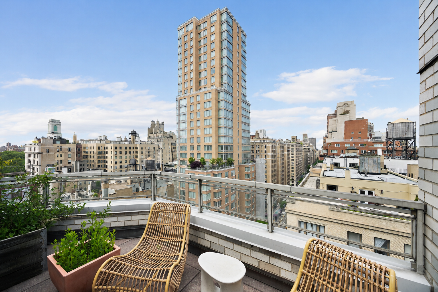 40 East 84th Street, Unit 17A Manhattan, NY 10028 - Photo 14 of 16