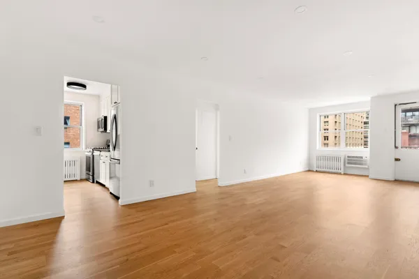$6,000 | 170 West 23rd Street, Unit 5N | Chelsea