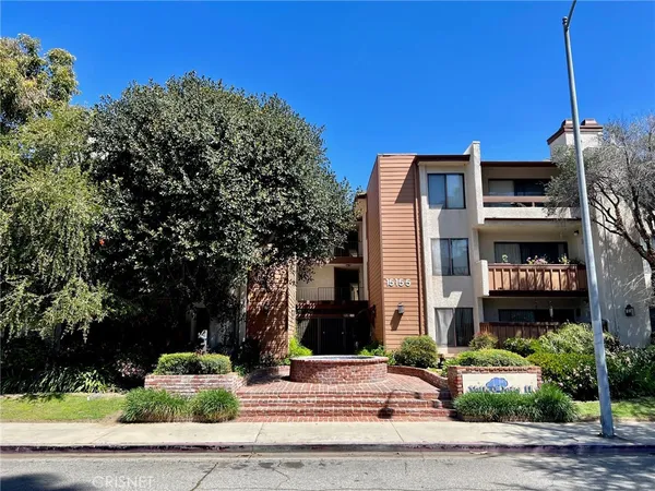$480,000 | 15155 Sherman Way, Unit 47, Van Nuys, CA 91405