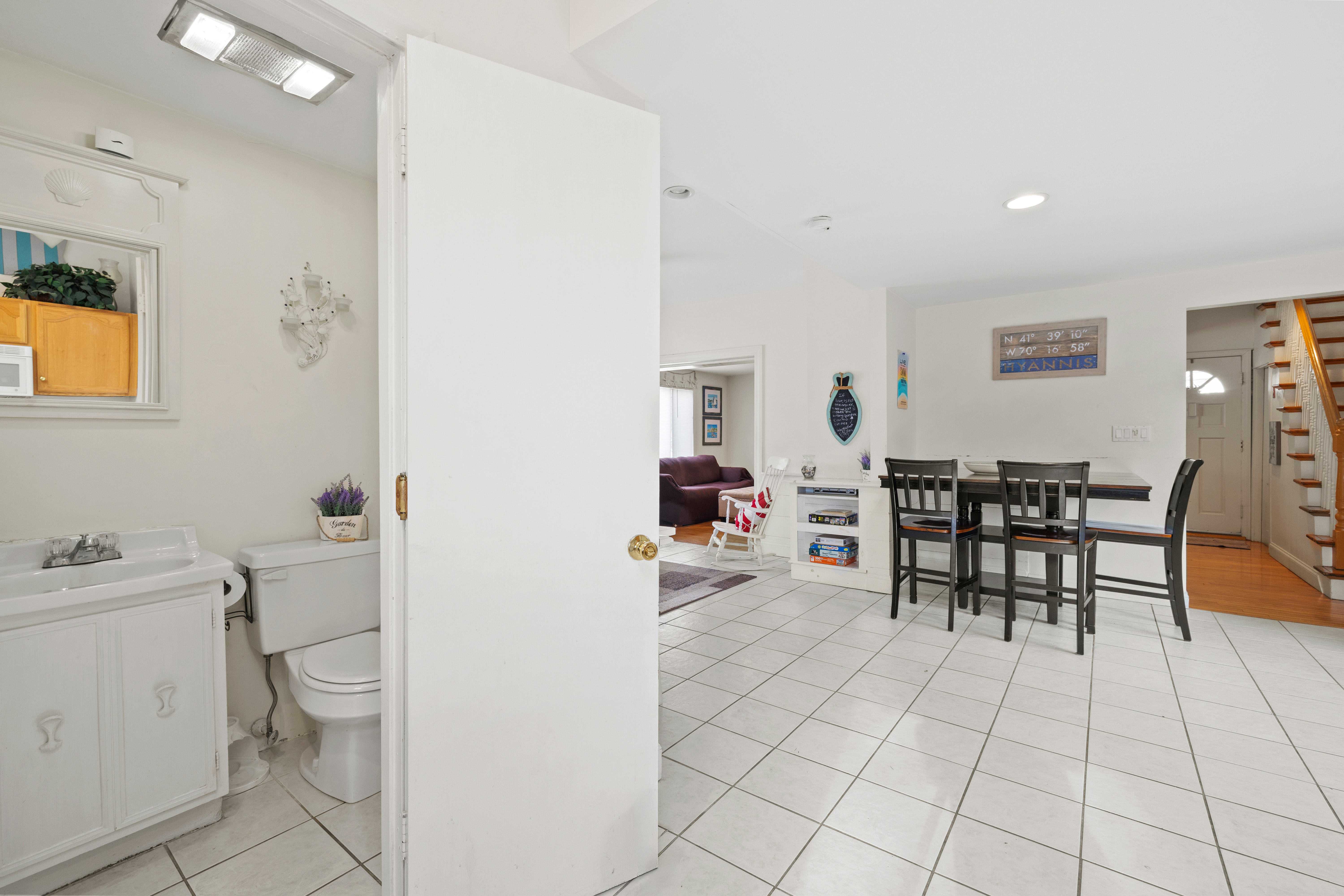 169 Gosnold Street Hyannis, MA 02601 - Photo 7 of 47