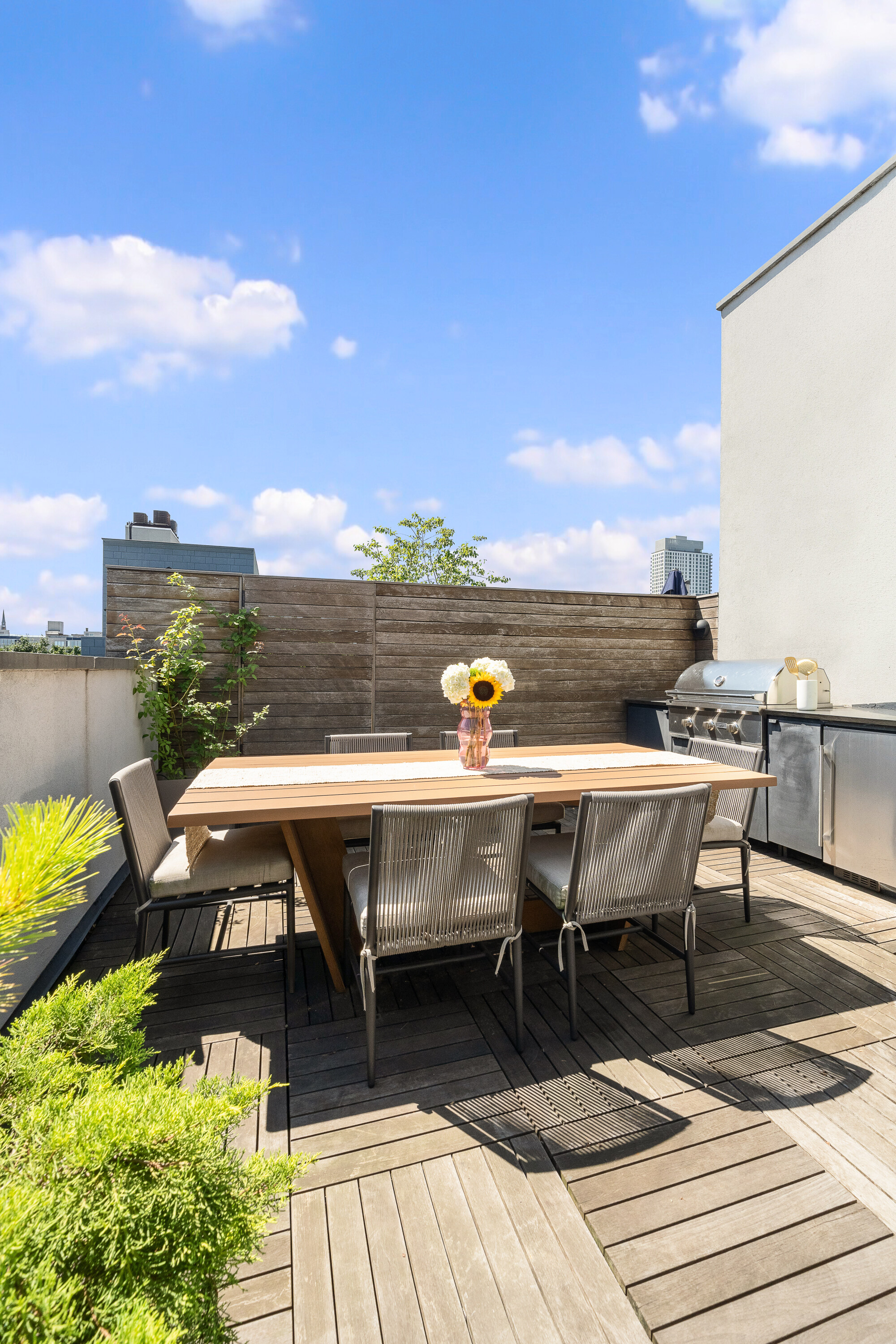 83 Eagle Street, Unit PH Brooklyn, NY 11222 - Photo 13 of 19 Gallery Image 13