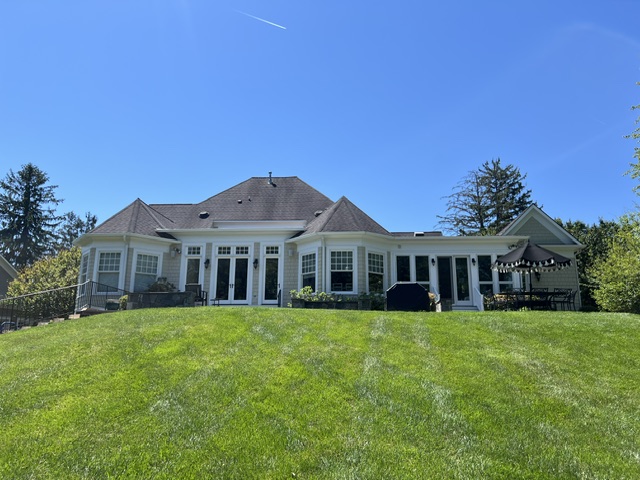 11736 Gainsborough Road Potomac, MD 20854 - Photo 2 of 5