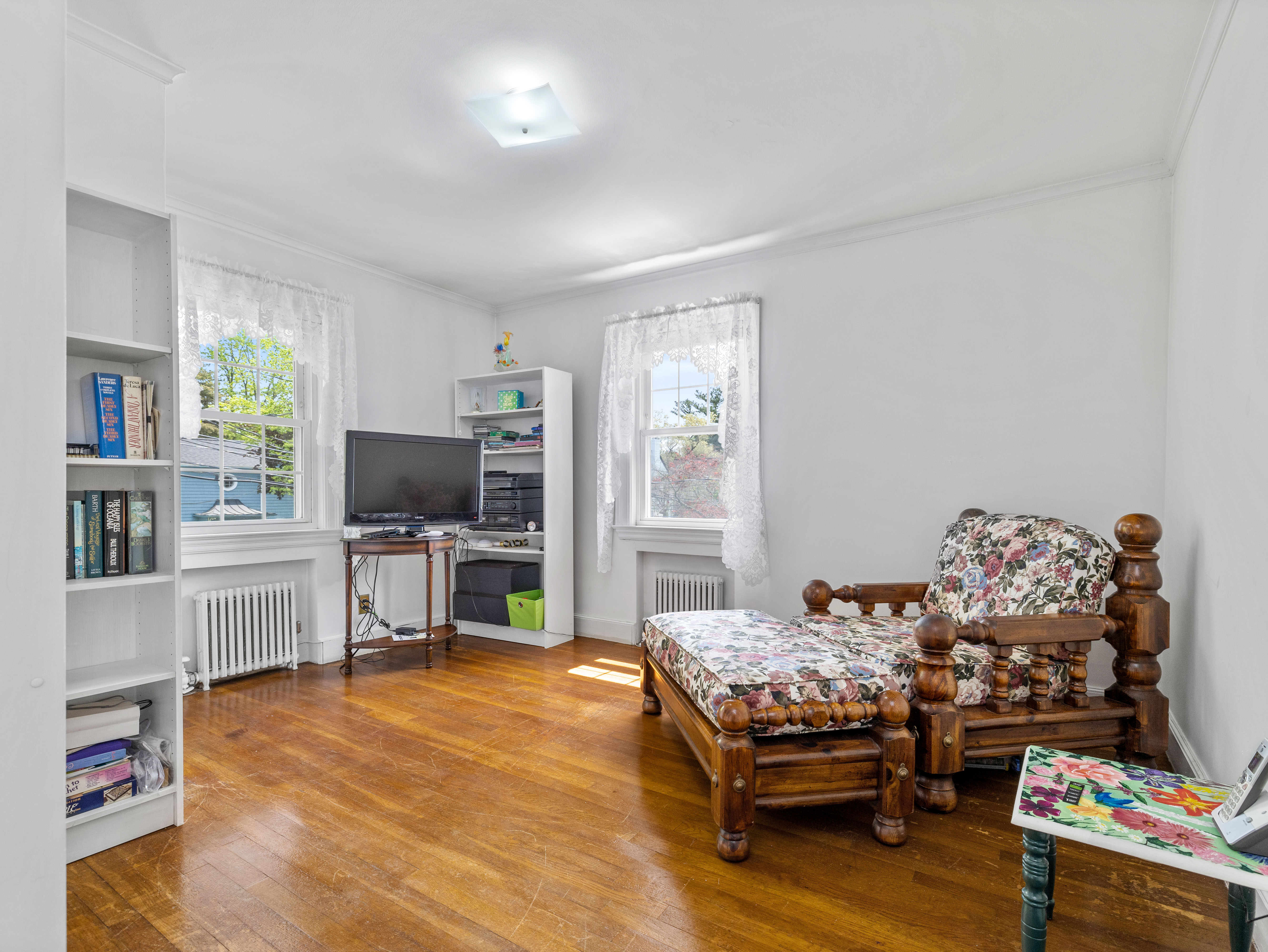 166 Bonad Road Chestnut Hill, MA 02467 - Photo 8 of 16