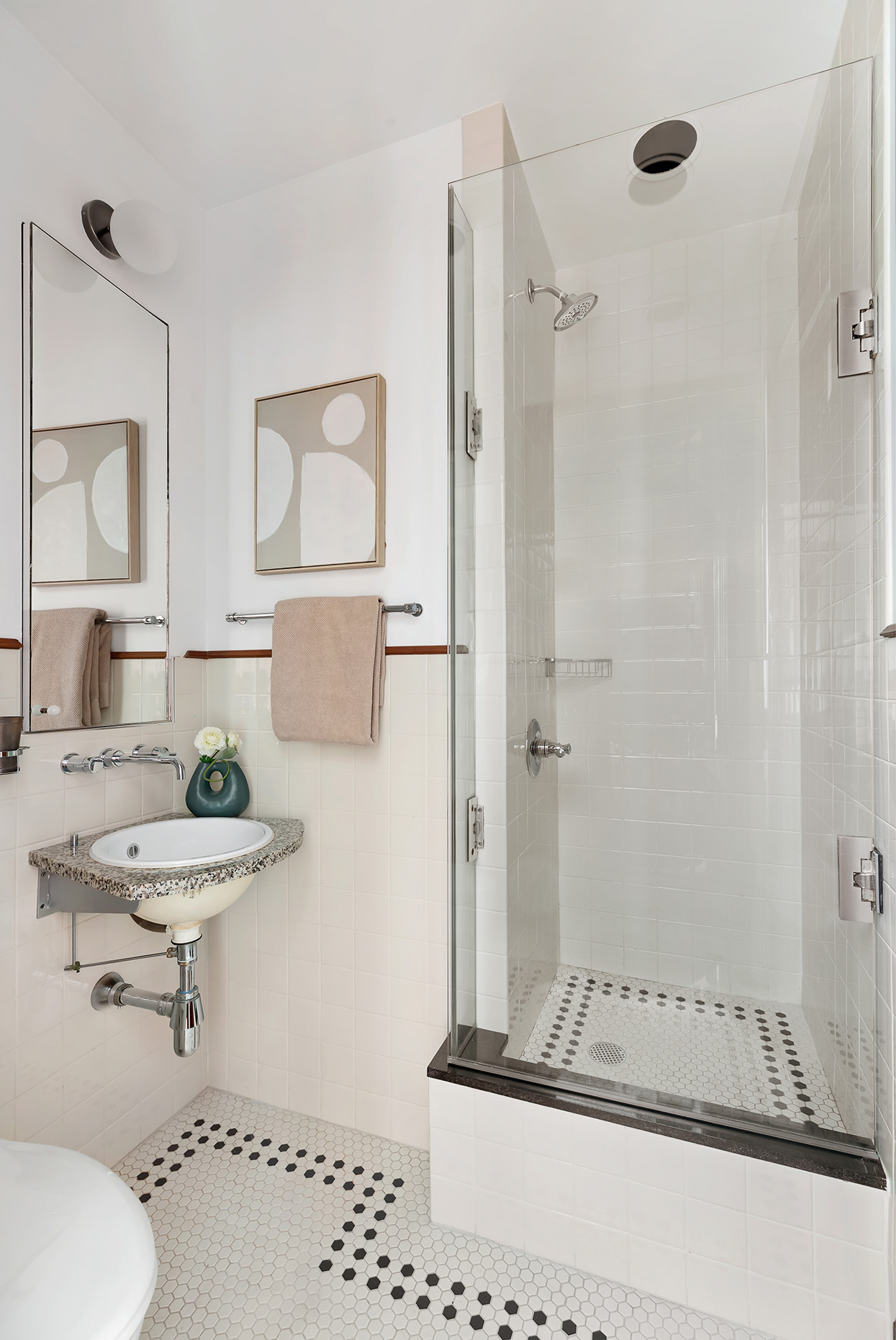 34 Gramercy Park East, Unit 7AR Manhattan, NY 10003 - Photo 10 of 16