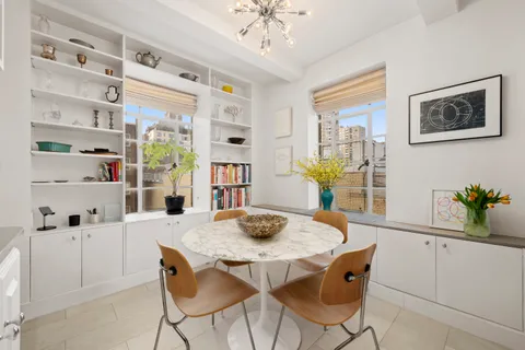 $1,800,000 | 320 Central Park West, Unit 5L | Upper West Side