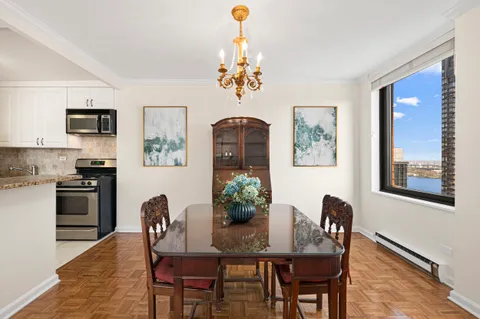 $2,300,000 | 1641 3rd Avenue, Unit 22A | Upper East Side