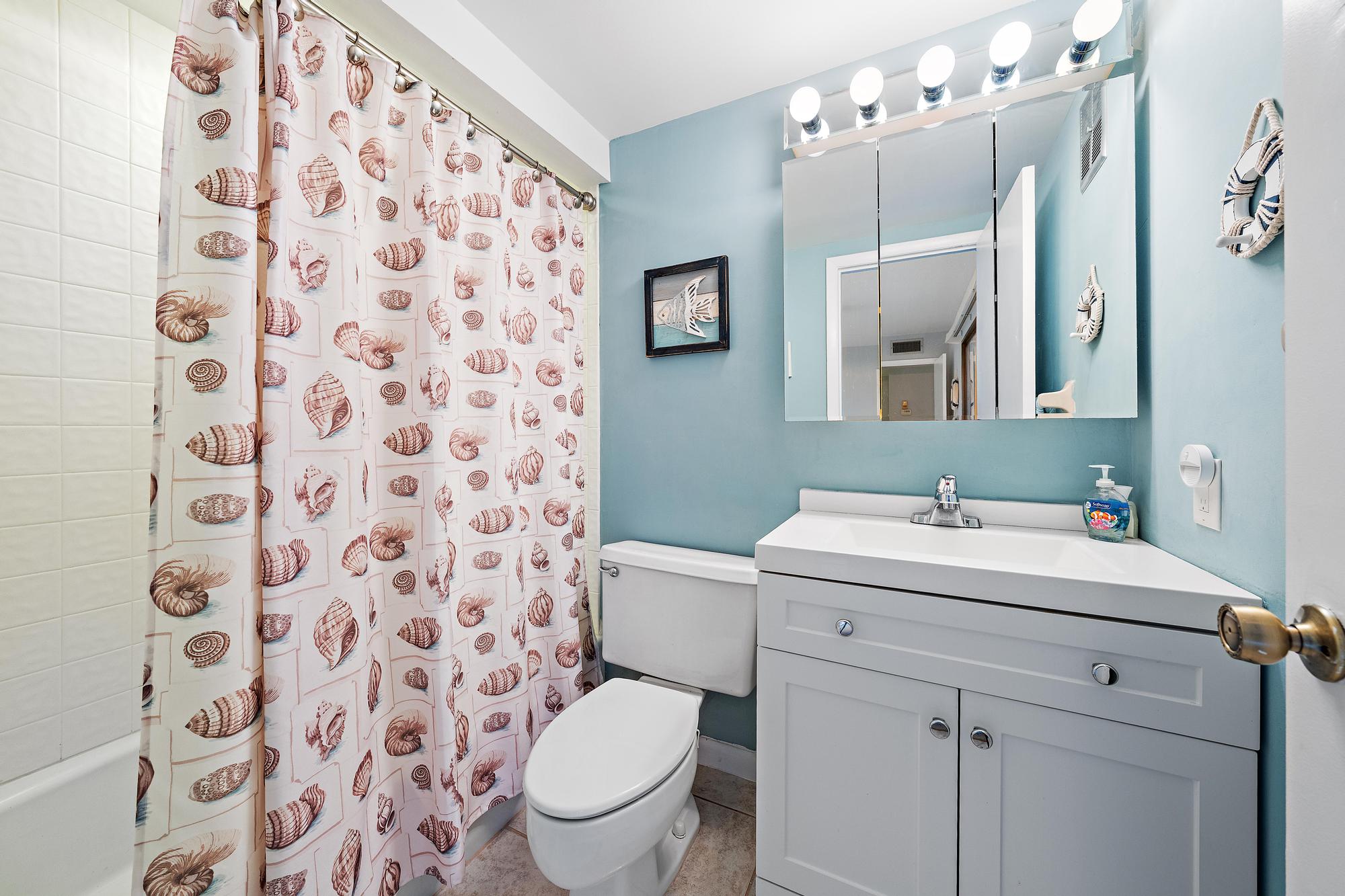 3840 Jefferson Street Stuart, FL 34997 - Photo 15 of 36
