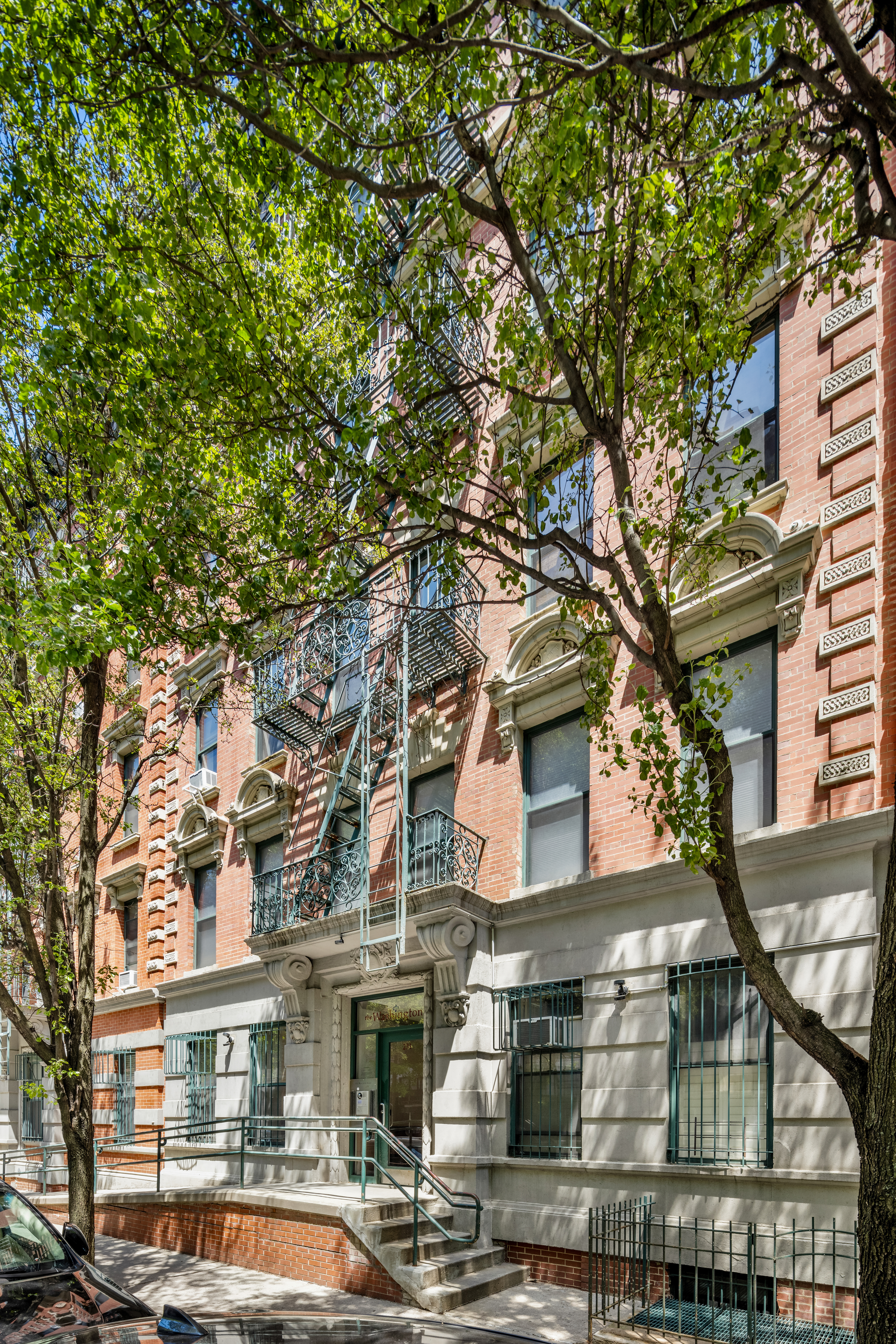 231 West 148th Street, Unit 2L Manhattan, NY 10039 - Photo 13 of 15 a view of a building