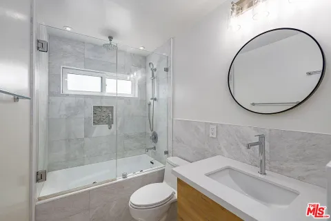 $1,695,000 | 2442 South Coast Highway, Unit 8, Laguna Beach, CA 92651