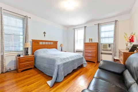 $597,000 | 79-15 35th Avenue, Unit 3E | Jackson Heights