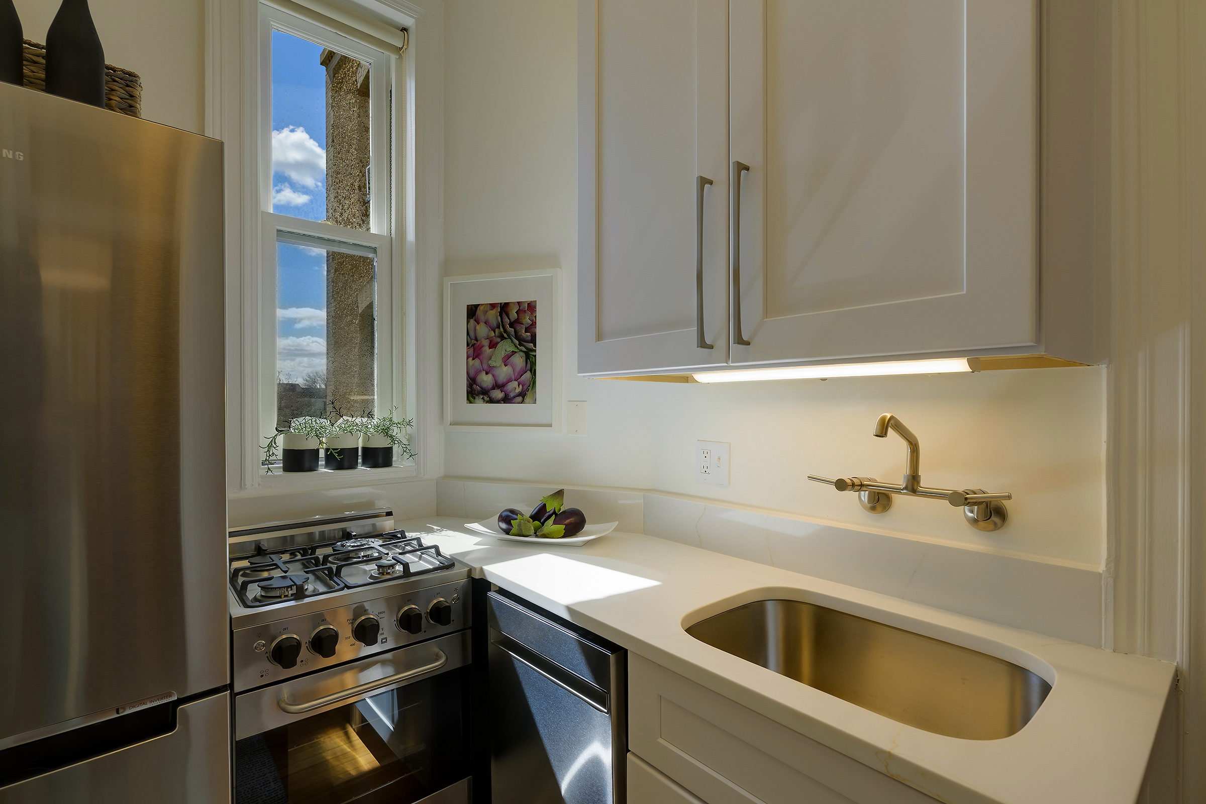 2853 Ontario Road Northwest, Unit 418 Washington, DC 20009 - Photo 12 of 52