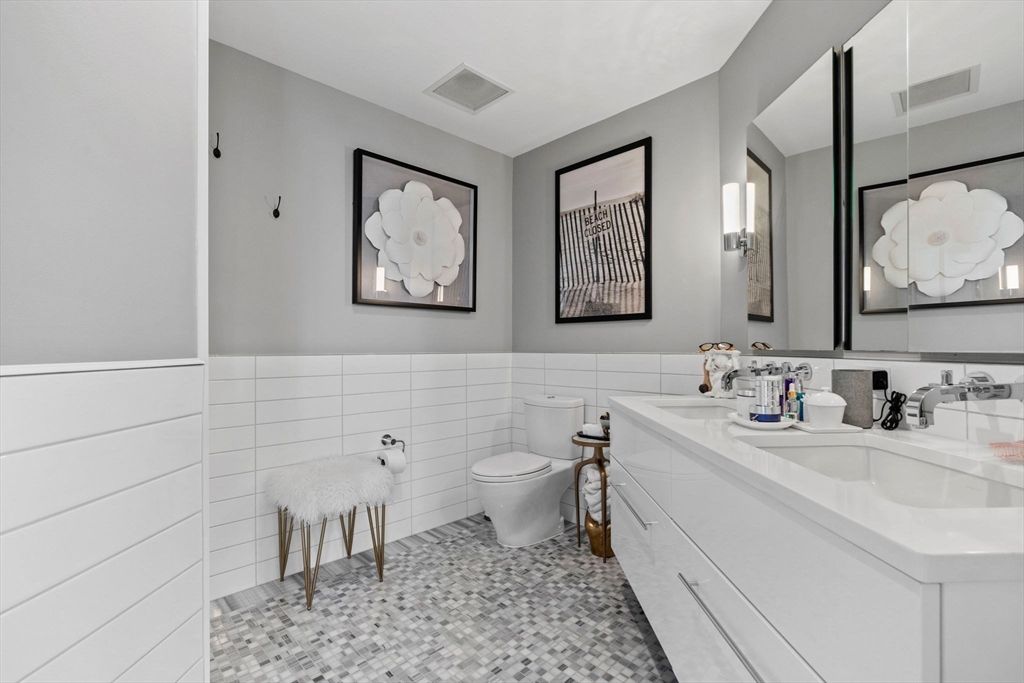 Address Upon Request Boston, MA 02110 - Photo 18 of 42