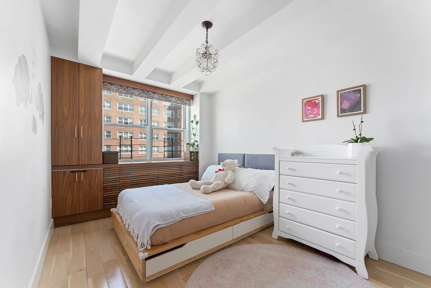 $3,399,995 | 32 Gramercy Park South, Unit 12DG | Gramercy