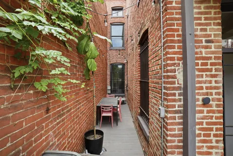 $1,875,000 | 210 8th Street Southeast, Washington, DC 20003