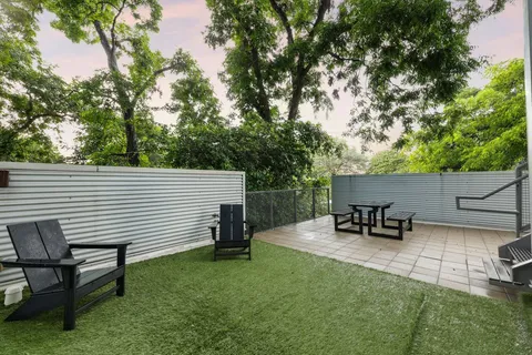 $642,000 | 2008 Riverview Street, Unit B, Austin, TX 78702