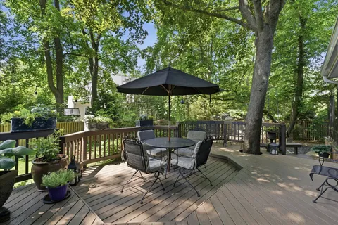 Contact Agent | 2507 Toron Court, Alexandria, VA 22306