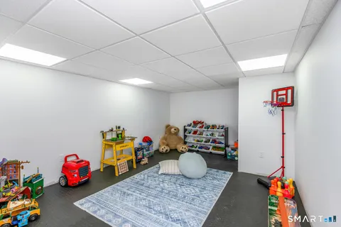 $1,150,000 | 16 Fairfield Avenue, Darien, CT 06820