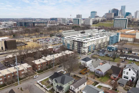 $585,000 | 1014 9th Avenue North, Nashville, TN 37208