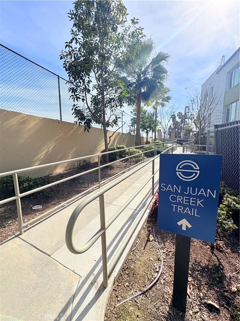 1632 Doheny Way Dana Point, CA 92629 - Photo 25 of 33 a view of sign board