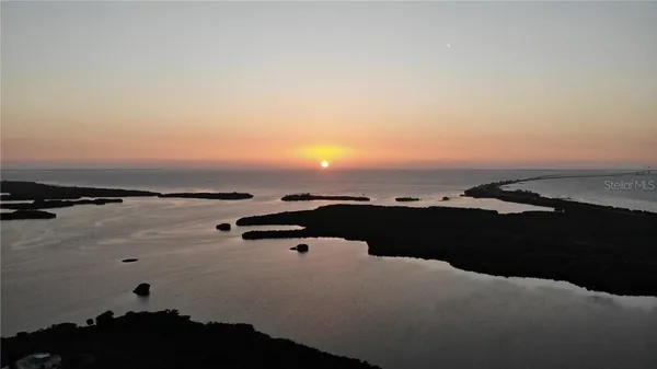 $1,799,990 | 3 Michiana Place, Terra Ceia, FL 34250