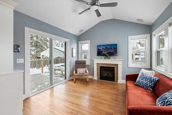 $899,900 | 5137 Vincent Avenue South, Minneapolis, MN 55410