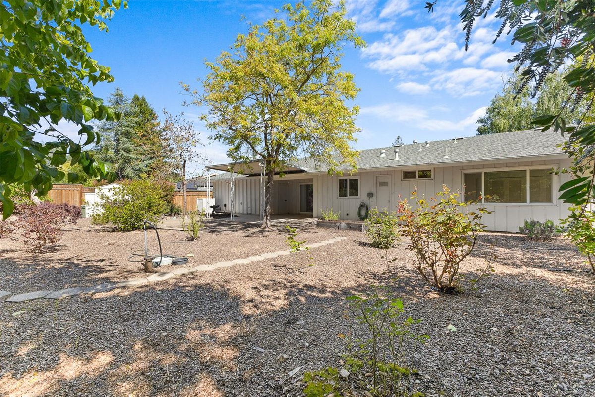 417 Deerfield Circle Santa Rosa, CA 95409 - Photo 32 of 43