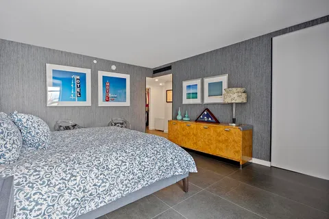 $2,200,000 | 9 Island Avenue, Unit 407, Miami Beach, FL 33139