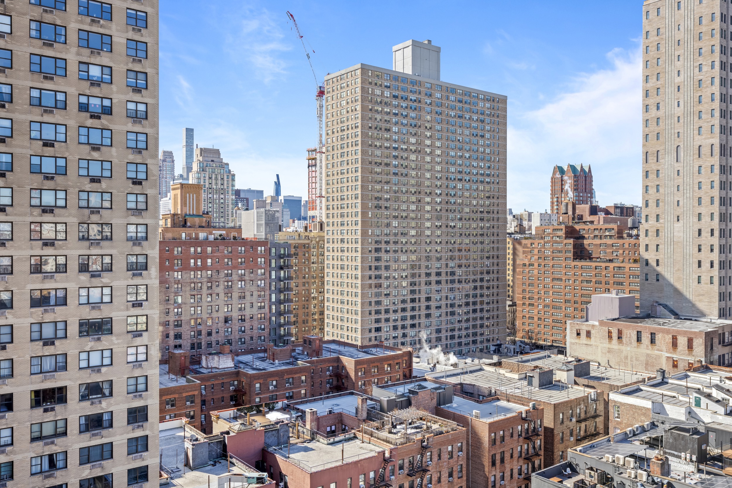 345 East 81st Street, Unit 19A Manhattan, NY 10028 - Photo 12 of 22 a view of city with tall buildings