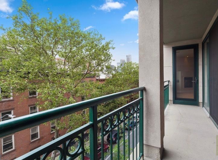 52 Dean Street, Unit 4A Brooklyn, NY 11201 - Photo 6 of 7 a view of balcony