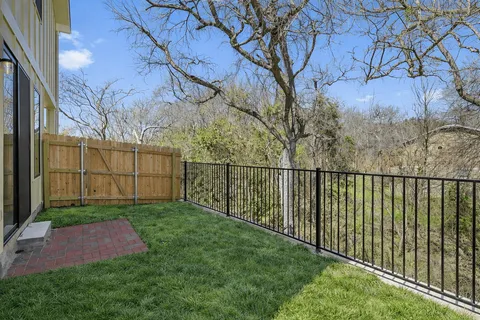 $424,900 | 2608 Bristol Drive, Unit B, Austin, TX 78723