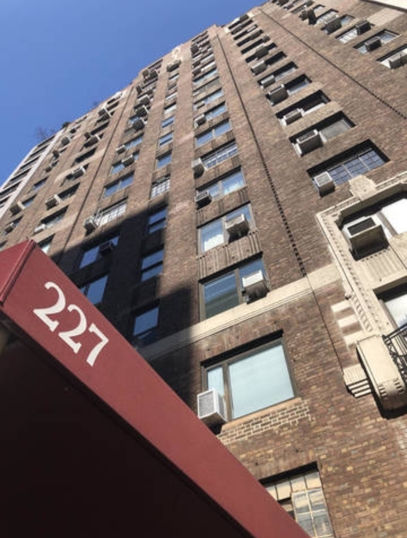 227 East 57th Street, Unit 18BF Manhattan, NY 10022 - Photo 15 of 17 a view of a building
