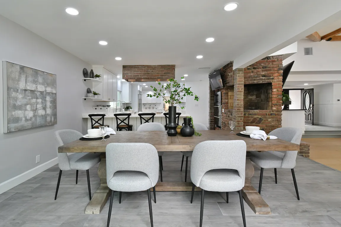 $2,599,000 | 4053 Harclare Lane, Encino, CA 91436