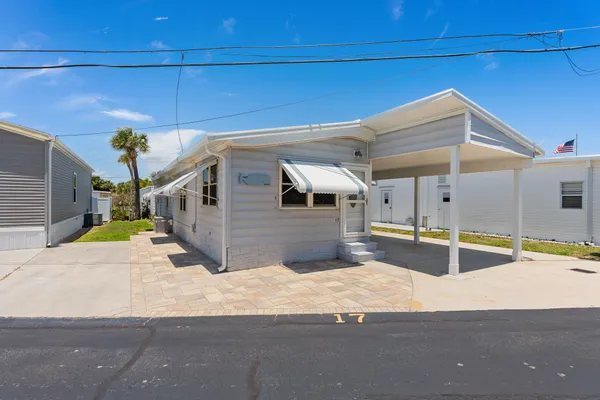 $249,000 | 2580 Jimmy Buffett Mem Highway, Unit 17, Melbourne Beach, FL 32951
