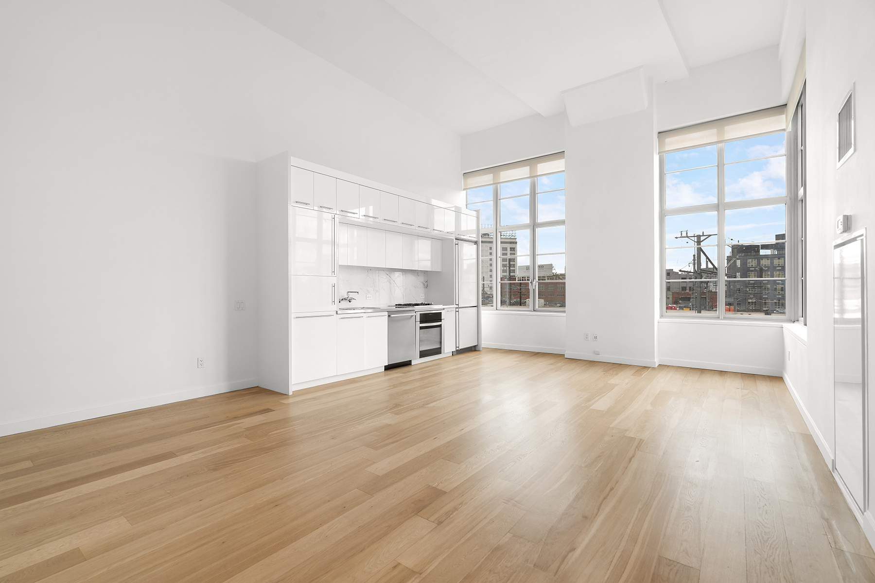 27-28 Thomson Avenue, Unit 224 Queens, NY 11101 - Photo 2 of 18