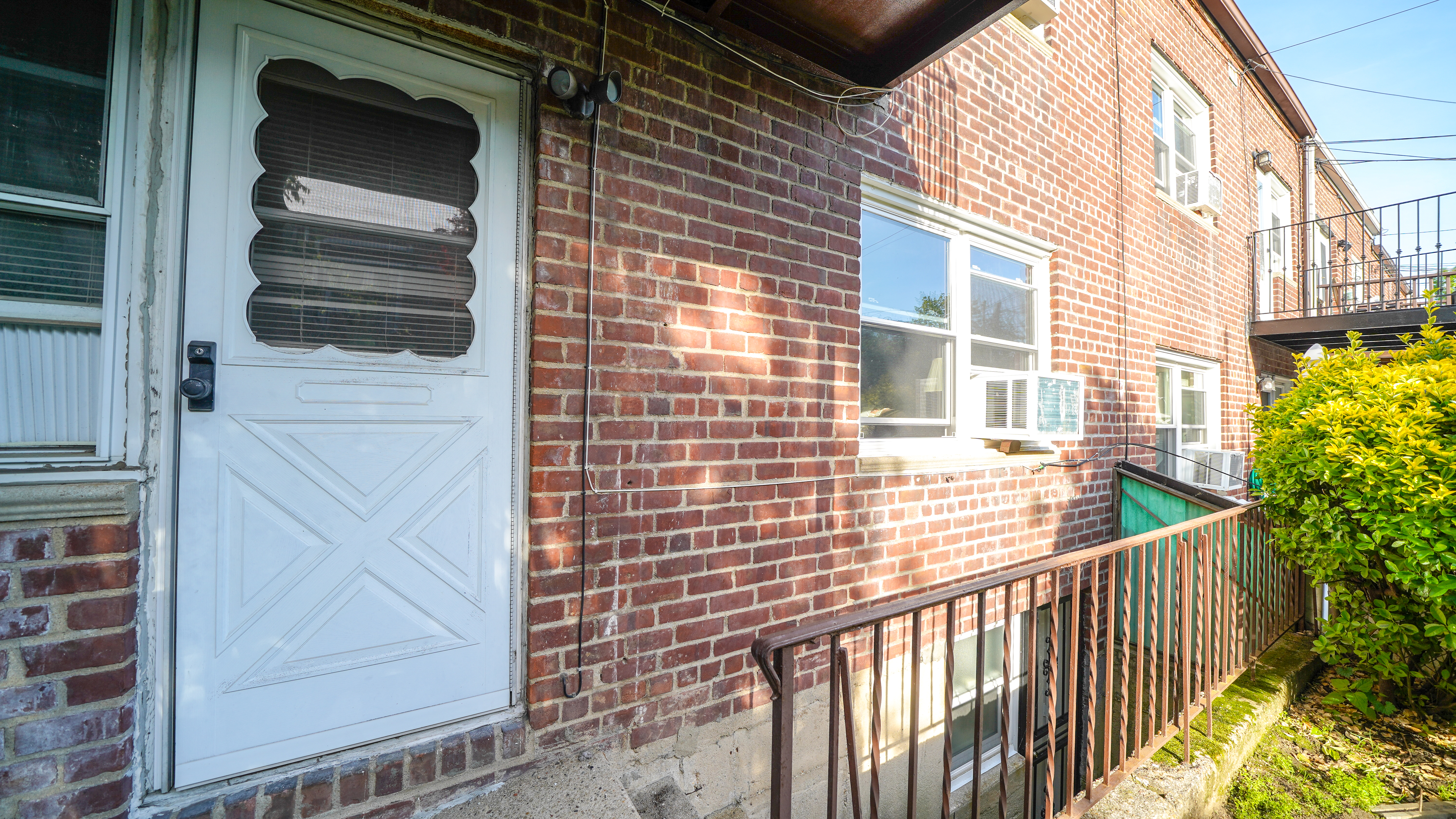 41-20 210th Street Queens, NY 11361 - Photo 20 of 44