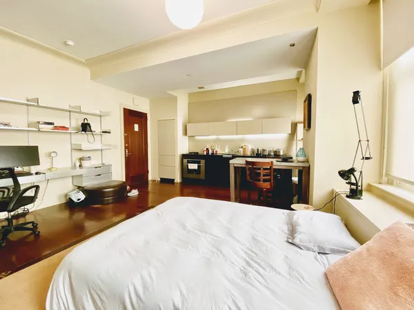 $3,850 | 55 Wall Street, Unit 615 | Financial District
