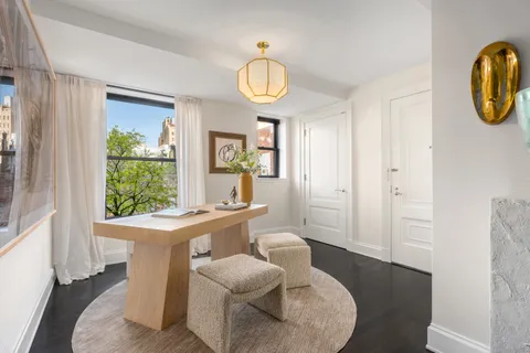 $19,950,000 | 150 West 12th Street, Unit 3W | West Village