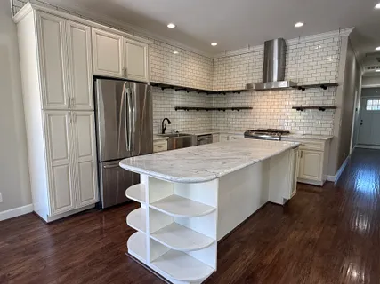 $1,275,000 | 143 North Almaden Boulevard, San Jose, CA 95110