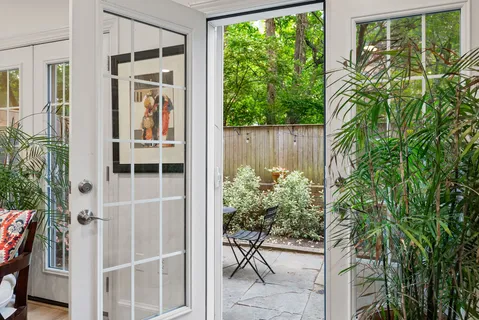 $915,000 | 3209 Sutton Place Northwest, Unit C, Washington, DC 20016