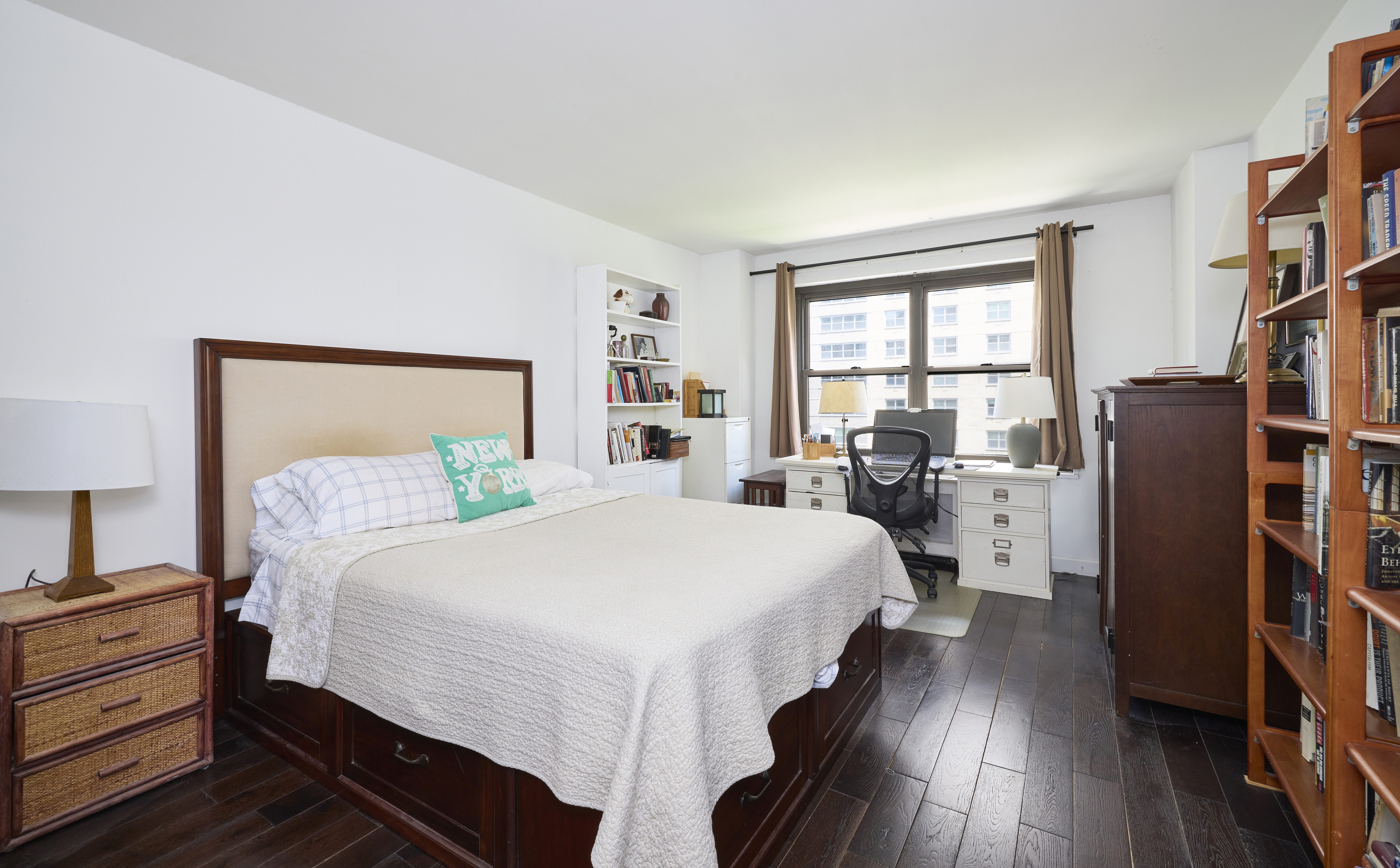 140 West End Avenue, Unit 9J Manhattan, NY 10023 - Photo 5 of 15