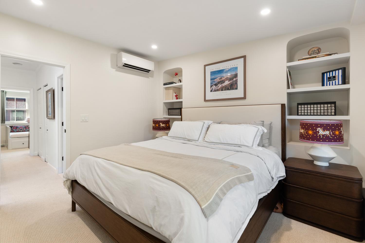 15 Lawrence Street, Unit 2 Boston, MA 02116 - Photo 21 of 34