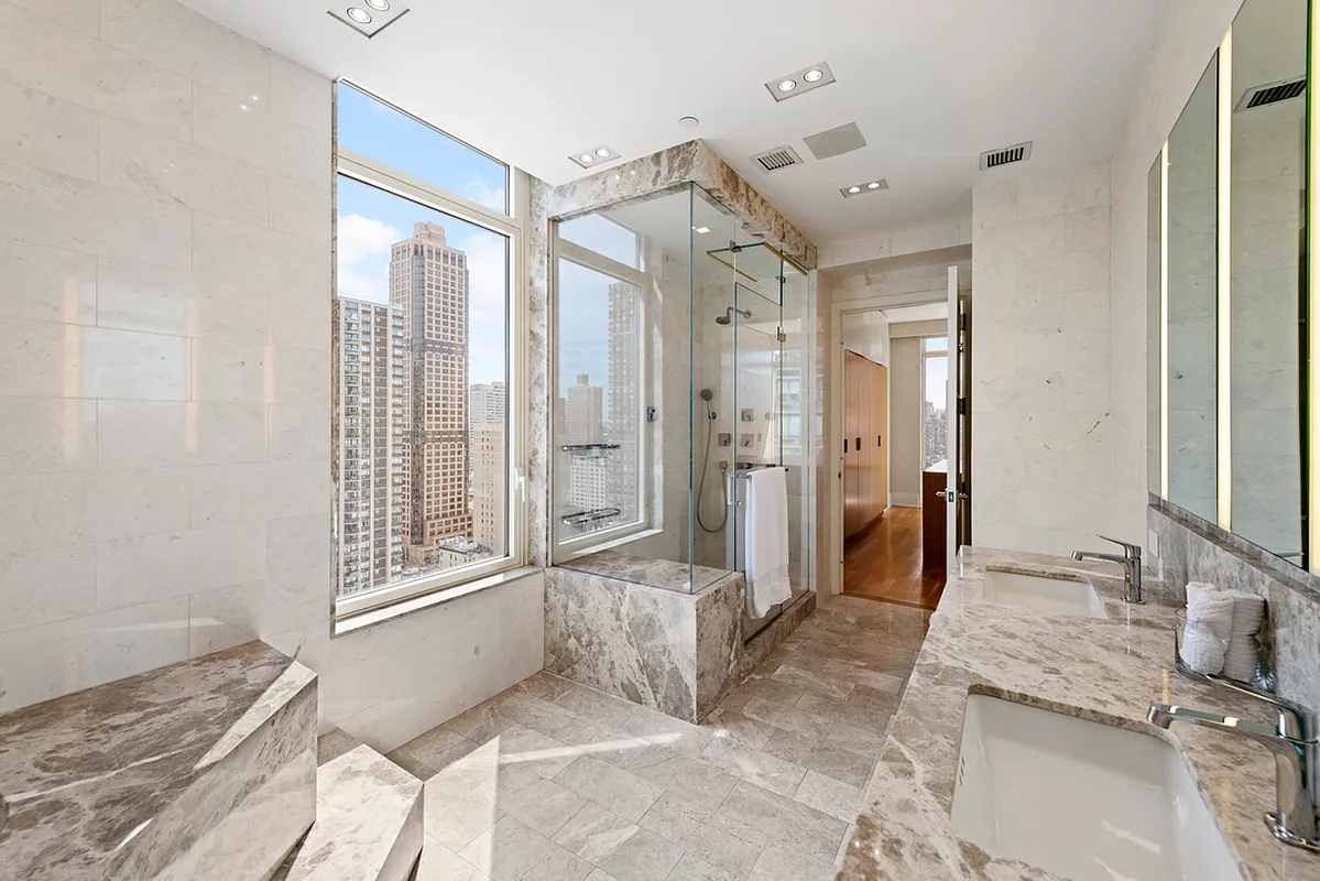 305 East 85th Street, Unit PHC Manhattan, NY 10028 - Photo 13 of 27