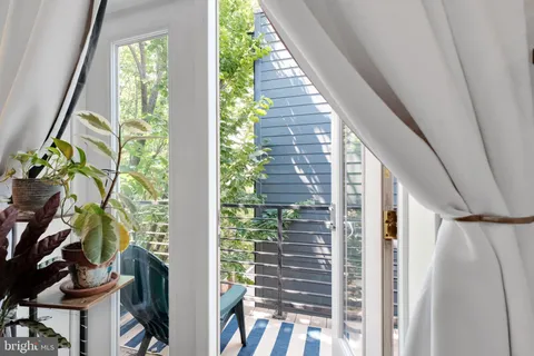 $300,000 | 4800 Georgia Avenue Northwest, Unit Undisclosed, Washington, DC 20011