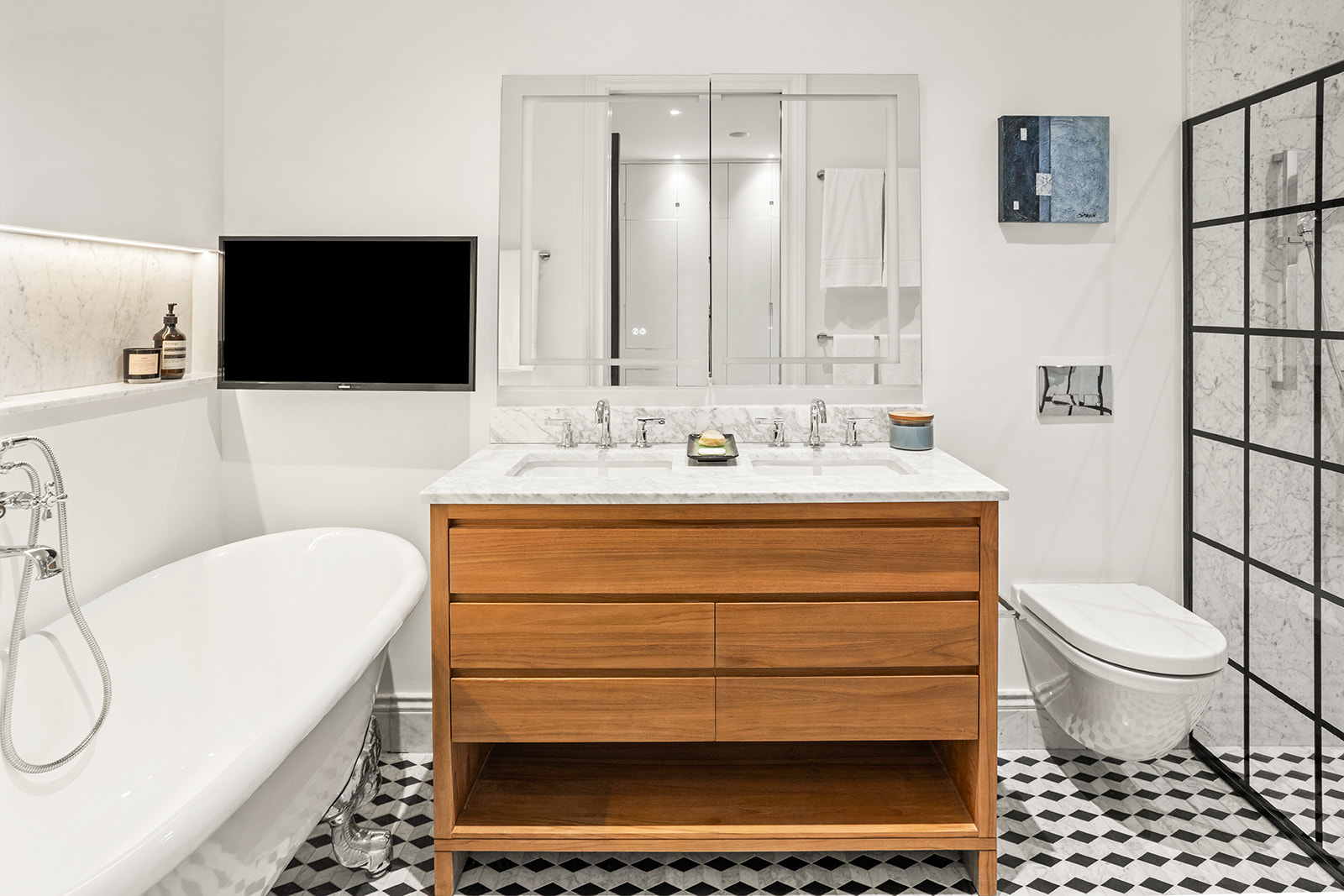 33 West 67th Street, Unit 4M Manhattan, NY 10023 - Photo 6 of 11