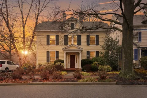 $1,275,000 | 209 Goldsborough Street, Easton, MD 21601